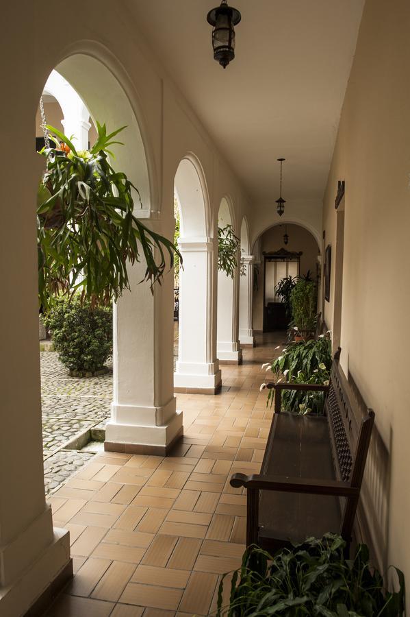 Hotel La Plazuela ポパヤン エクステリア 写真