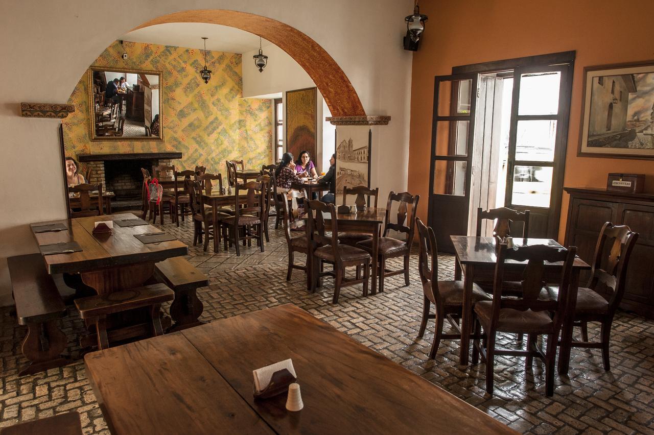 Hotel La Plazuela ポパヤン エクステリア 写真