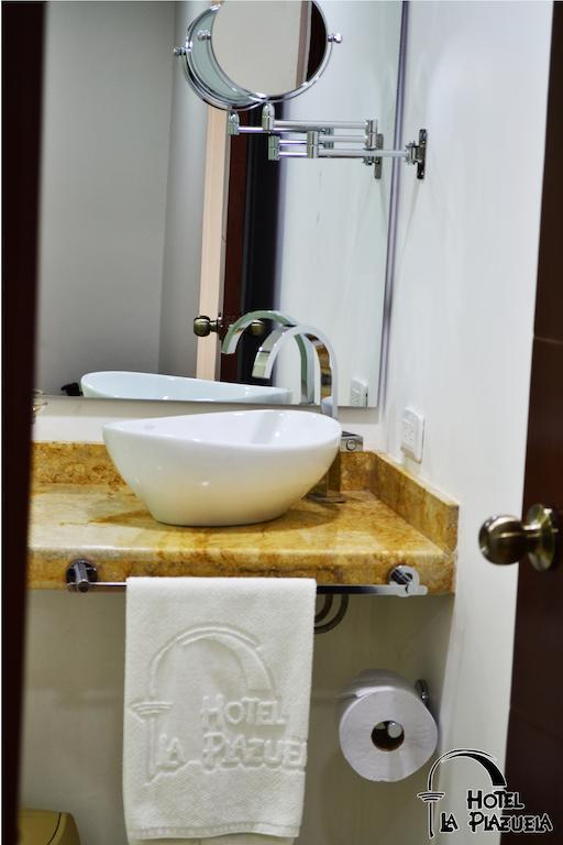 Hotel La Plazuela ポパヤン 部屋 写真
